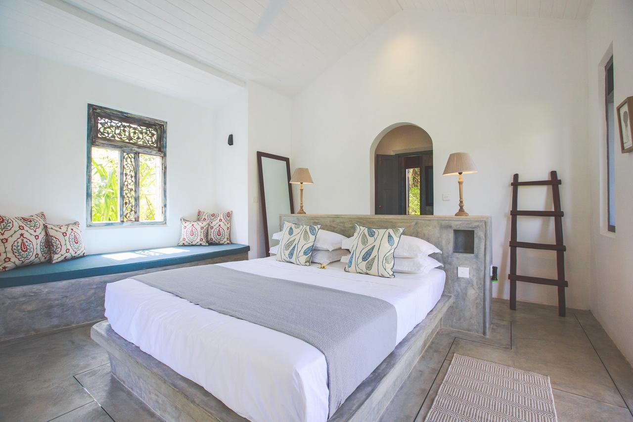Karmel Villa Thalduwa Island - Five Bedroom Luxury Villa With Private Pool Ahangama Dış mekan fotoğraf